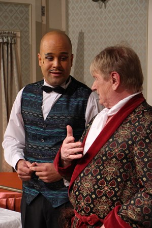 Délután a legjobb, avagy a miniszter félrelép